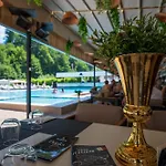 Marabou Hotel 3*