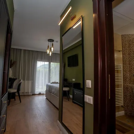 Marabou براشوف